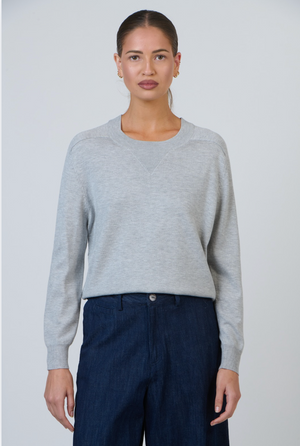 Olive et Julie Long Sleeve Round Neck Fine Knit Top in Sardine