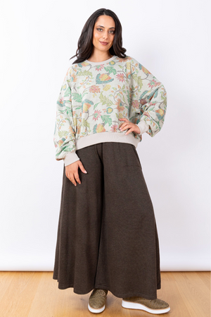 JJ Sisters Antique Floral Sweat in Sage