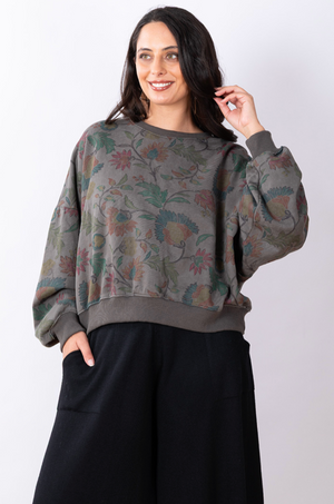 JJ Sisters Antique Floral Sweat in Charcoal