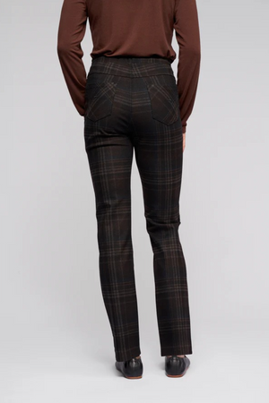 Vassalli Bay Pull on Slim Leg Full Length Ponti Pant in Hugo