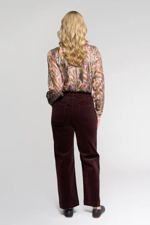 Vassalli Market Cord Straight Leg Ankle Grazer Pant in Merlot
