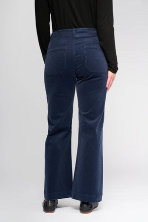 Vassalli Daily Cord Straight Leg Ankle Grazer Jean in Slate