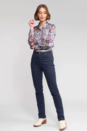Vassalli Column Pant Slim Leg Knit Denim Jean in Carbon