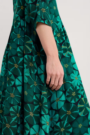 Seasalt Cornwall Etta Dress in Handicraft Flowers Onyx