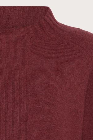 Mansted Denmark Hay Yak Blend Crew in Ruby