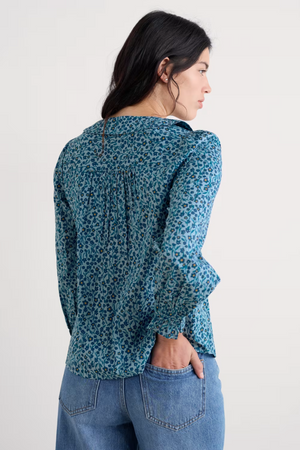 Seasalt Cornwall Ysella Top in Flax Flower Horizon
