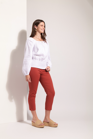 Foil Fuss Free Taper Trapeze Capri Pant in Bosa Nova