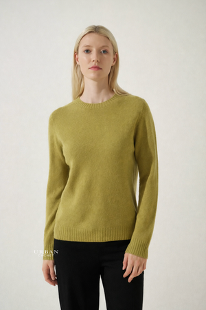 Stitch + Story Wool Classic Crew in Green