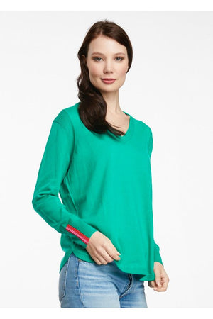 LD&CO V Neck Jumper in Green