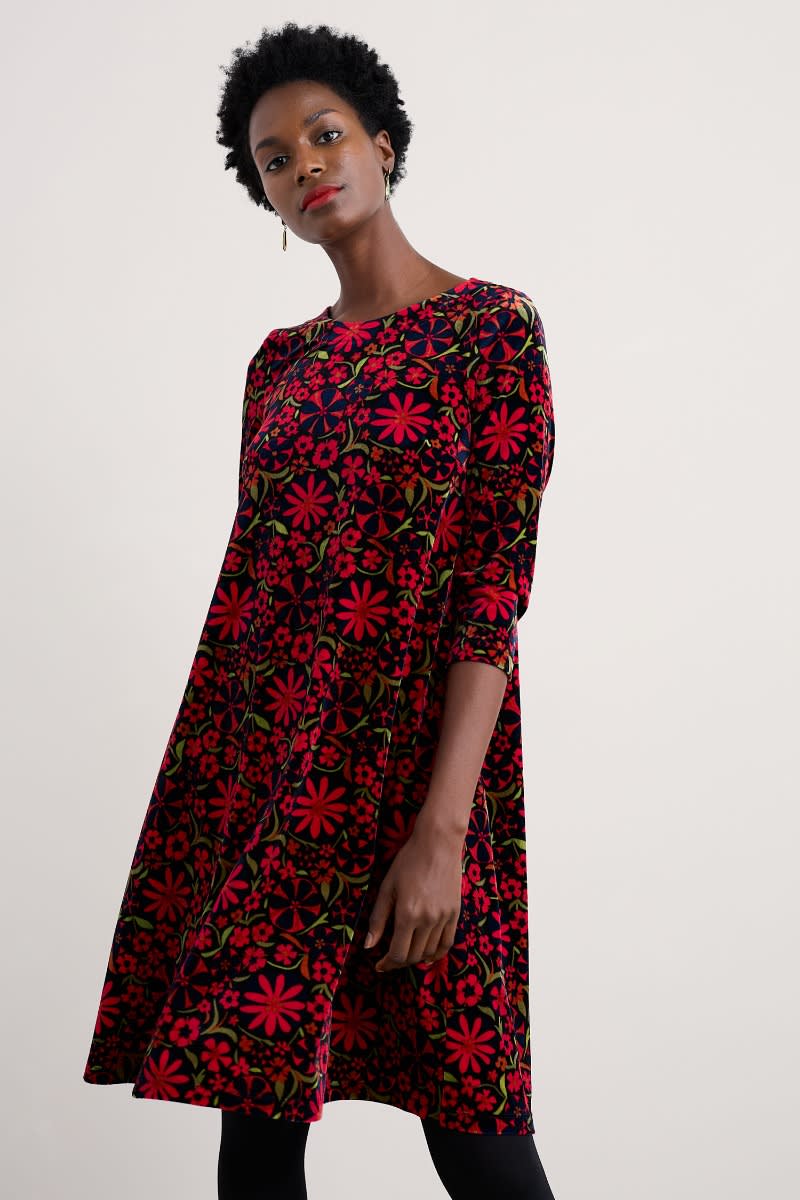 Seasalt Cornwall Mahonia Dress in Folky Flowers Onyx Carmine