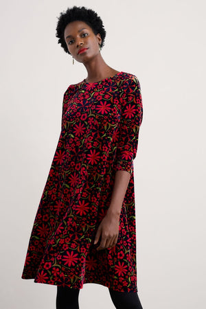 Seasalt Cornwall Mahonia Dress in Folky Flowers Onyx Carmine
