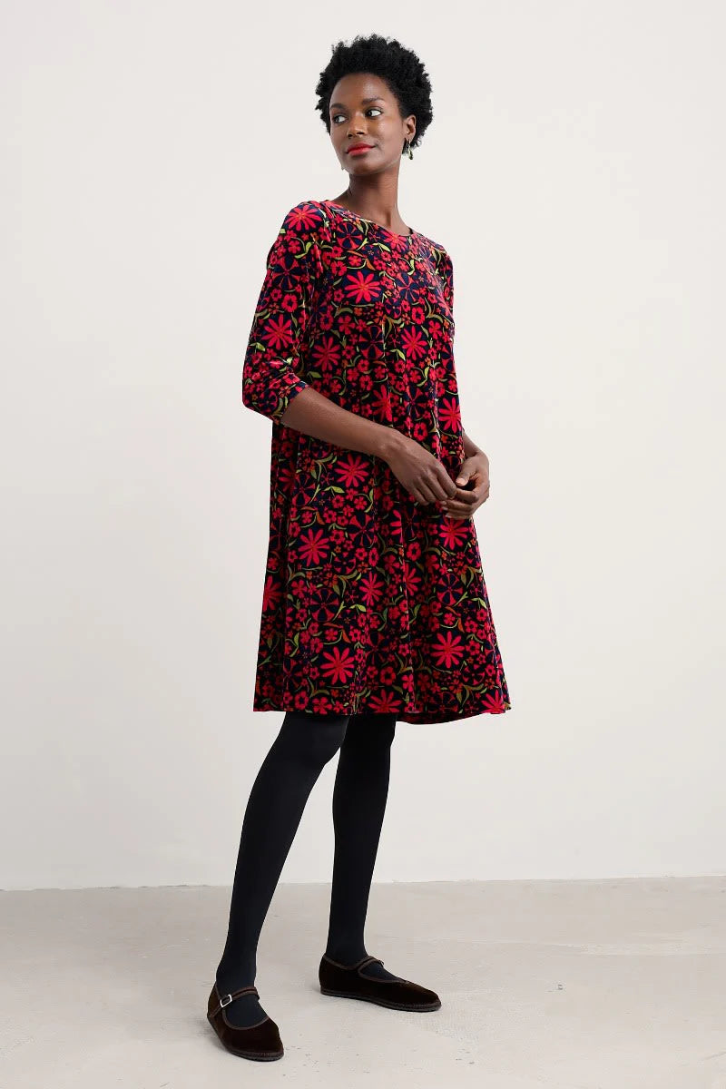 Seasalt Cornwall Mahonia Dress in Folky Flowers Onyx Carmine