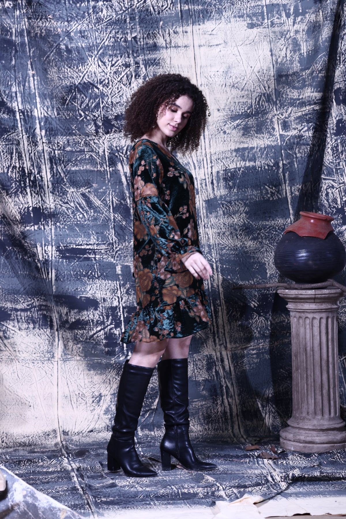 Maude Vivante Rachel Dress in Emerald Velvet