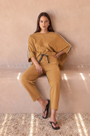 Tirelli Oversized 3/4 Stripe Sleeve Tee in Cinnamon