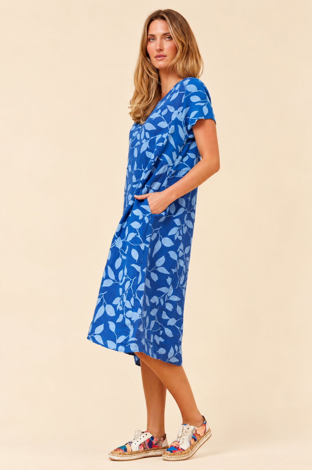 Bottega Moda Short Sleeve Dress in Leaf Print Cobalt