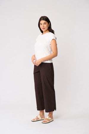 Foil Limitless Trapeze Pant in Sable