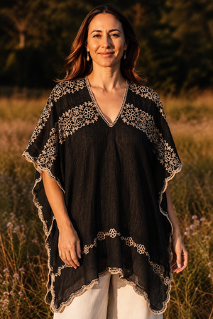 Enhance Accessories Cassie Coverup Garland in Black