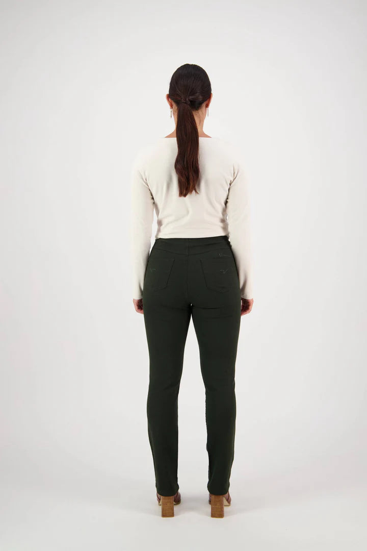 Vassalli Bay Slim Leg Full Length Knit Pull On in Forest