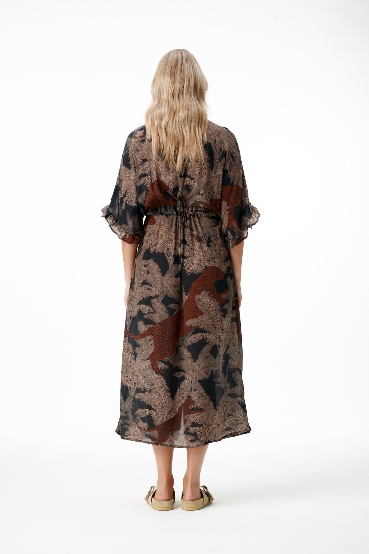oneseason Jasmine Dress in Palm Safari Black/Camel