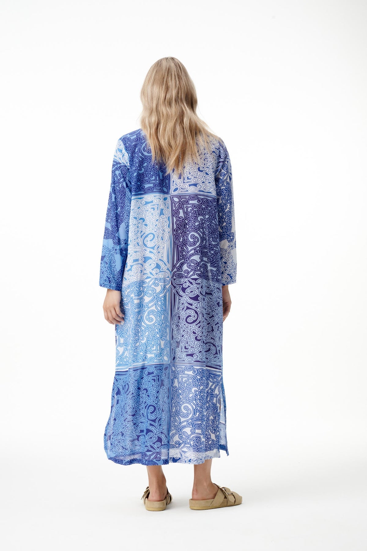 oneseason Llew Maxi Dress in Blue Mosaic