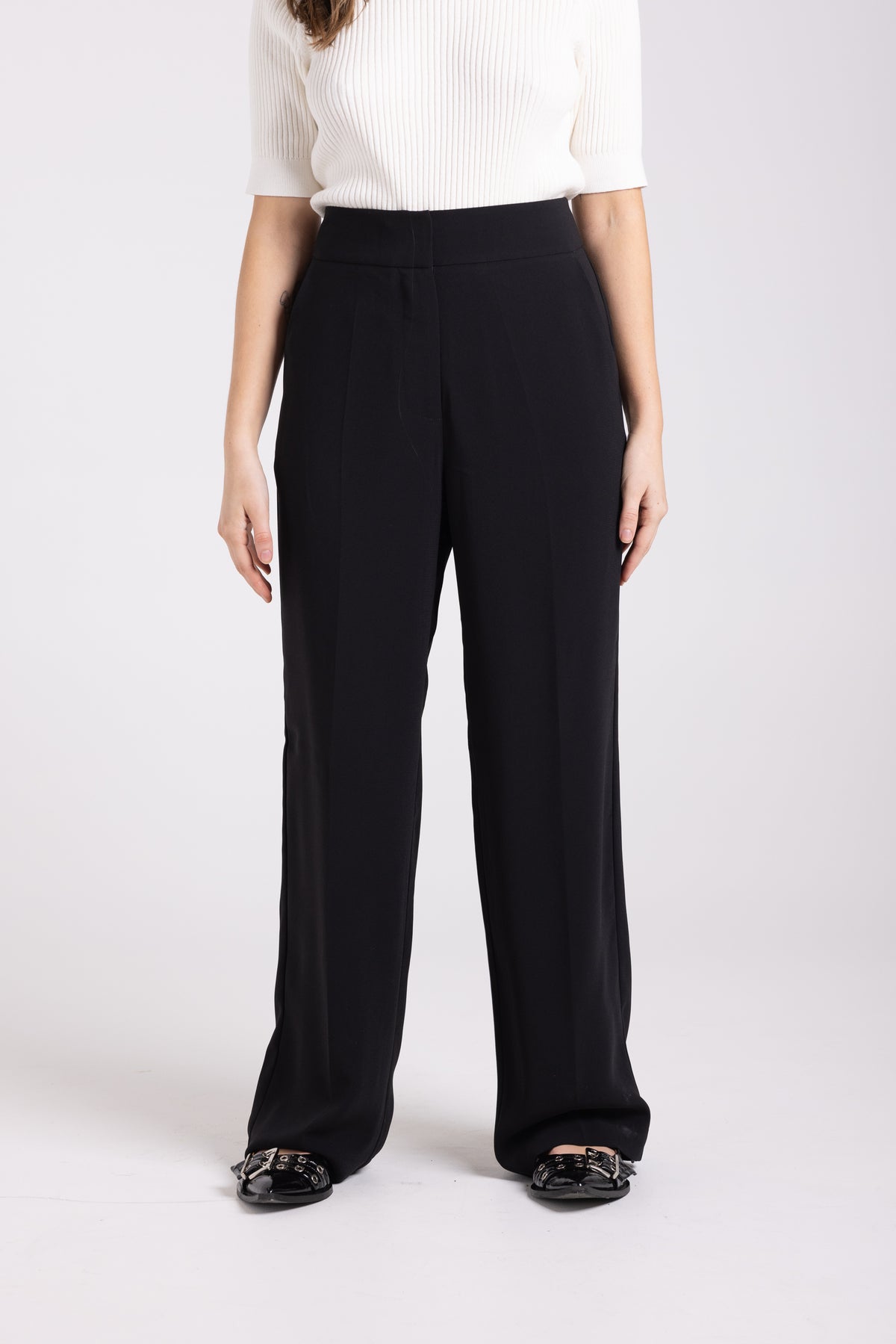 Two-T's Tailored Suit Pant in Black