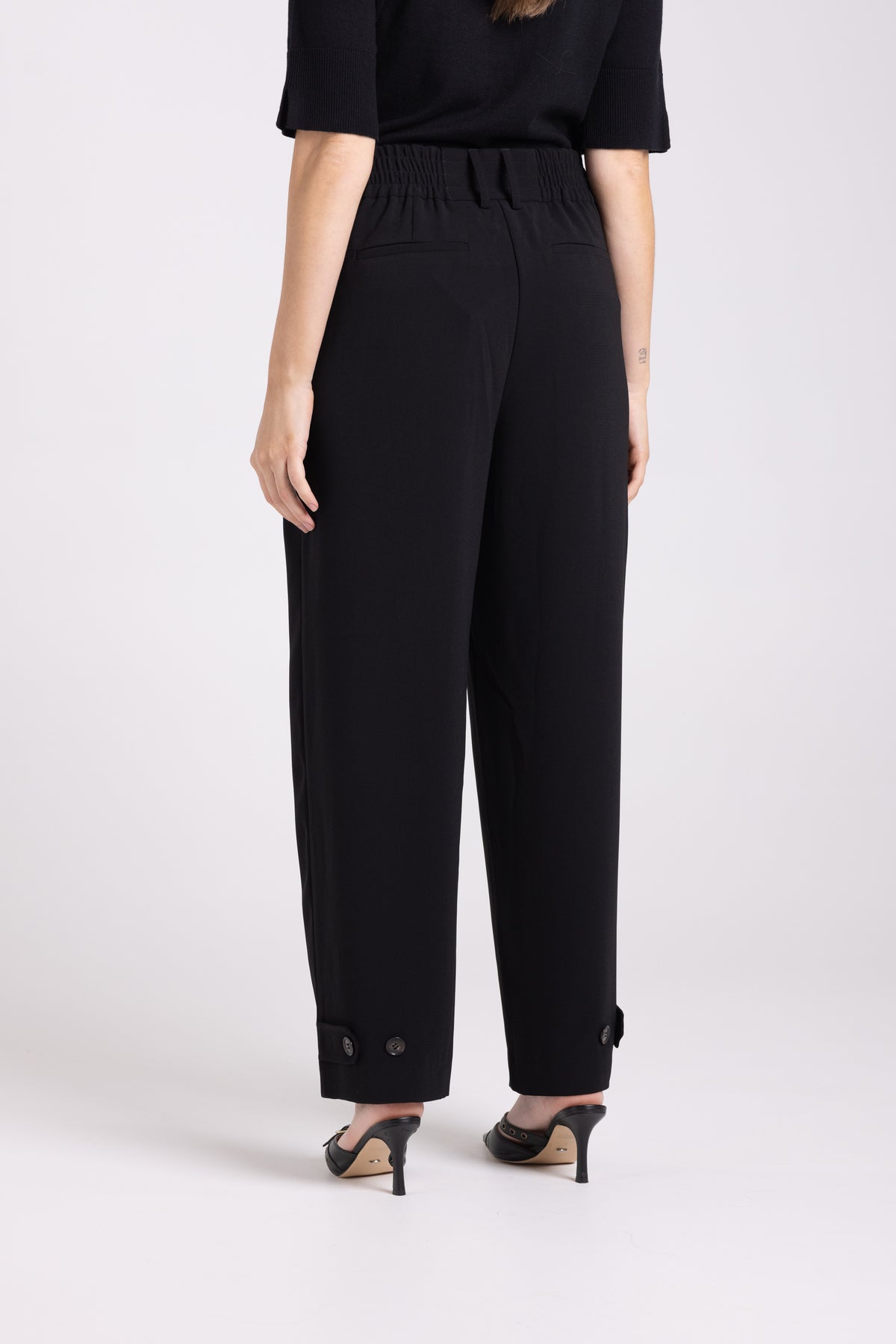 Two-T's 7/8 Pant With Buttons on Leg in Black