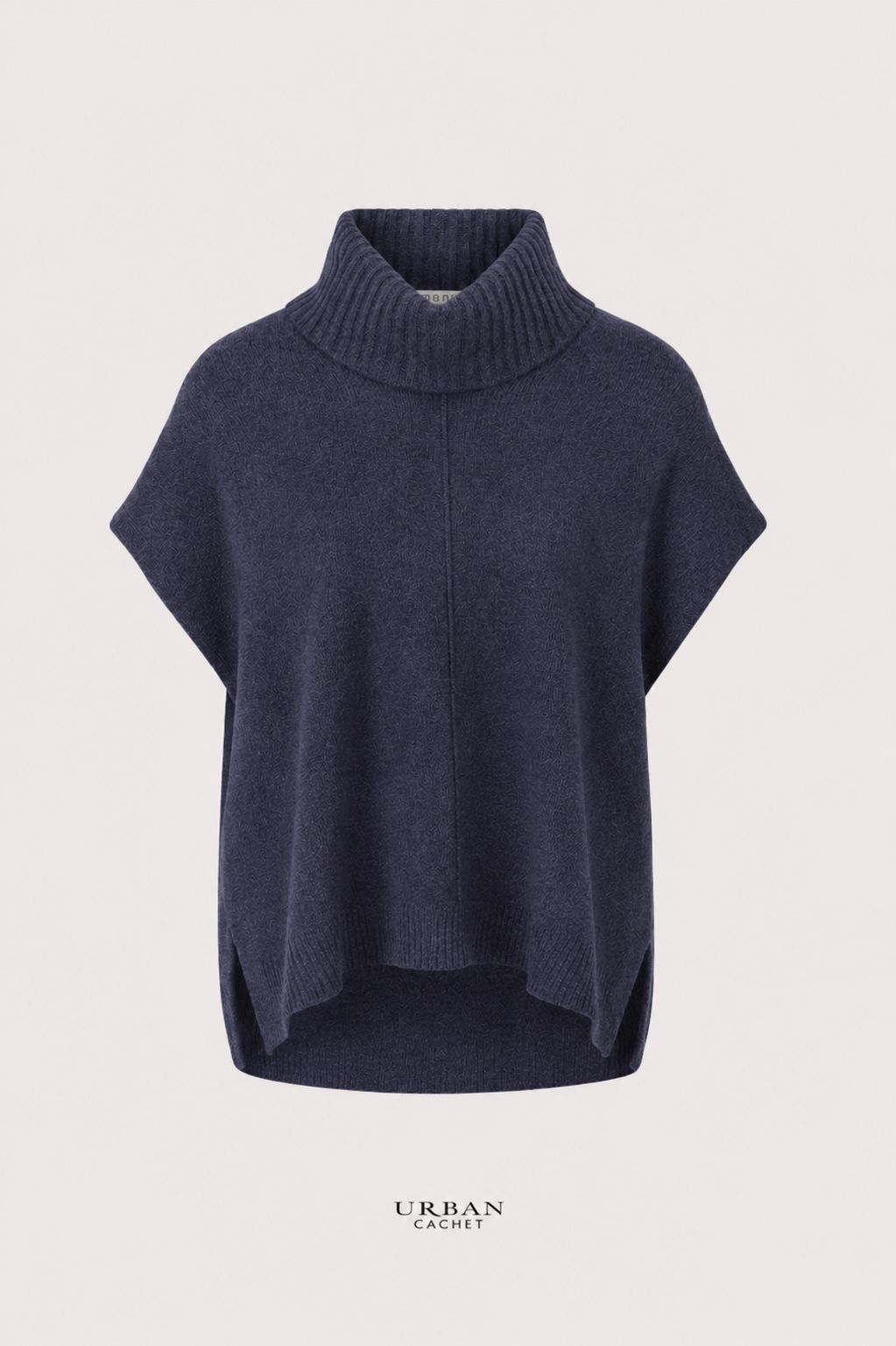 Mansted Denmark Zo Bee Yak Popover in Plum