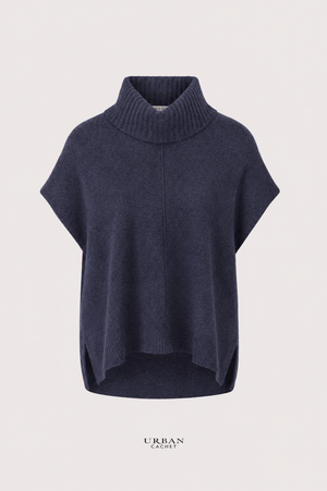 Mansted Denmark Zo Bee Yak Popover in Plum
