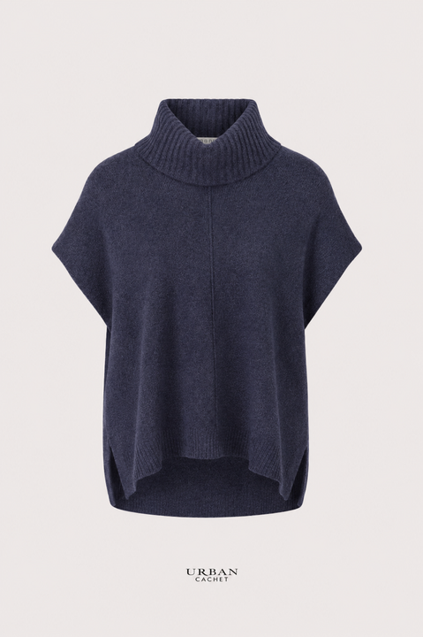 Mansted Denmark Zo Bee Yak Popover in Plum