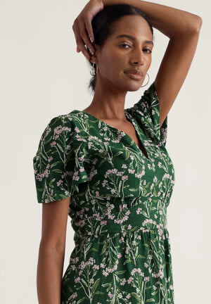 Seasalt Cornwall Chateaux Dress in Yarrow Study Treetop