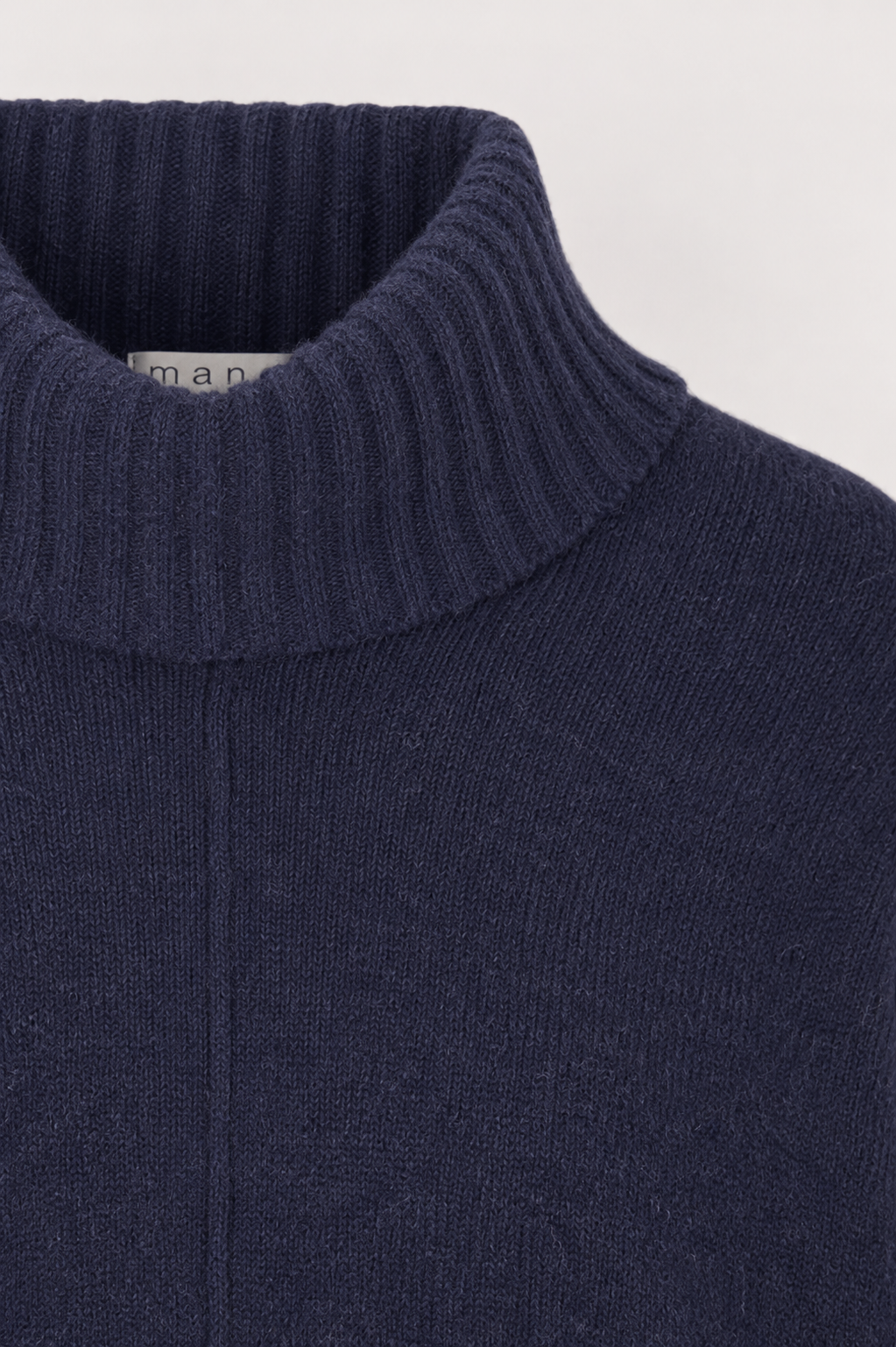 Mansted Denmark Zo Bee Yak Popover in Plum