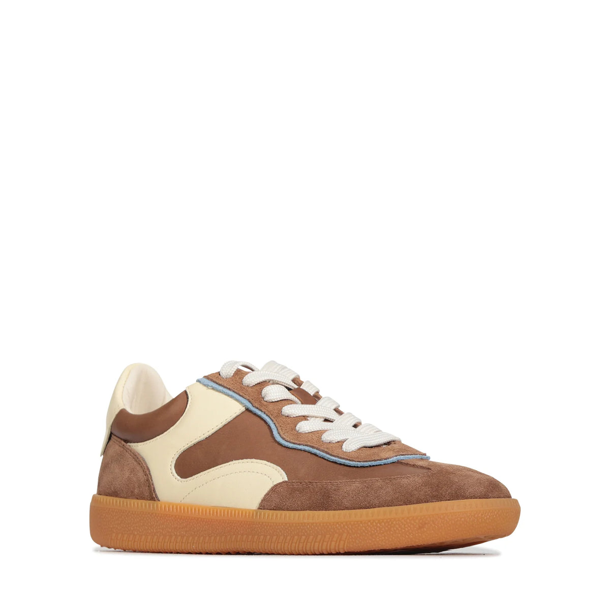 EOS Footwear Antigona Sneaker in Pecan