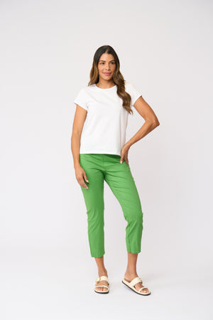 Foil Fuss Free Taper Trapeze Capri Pant in Le Palma