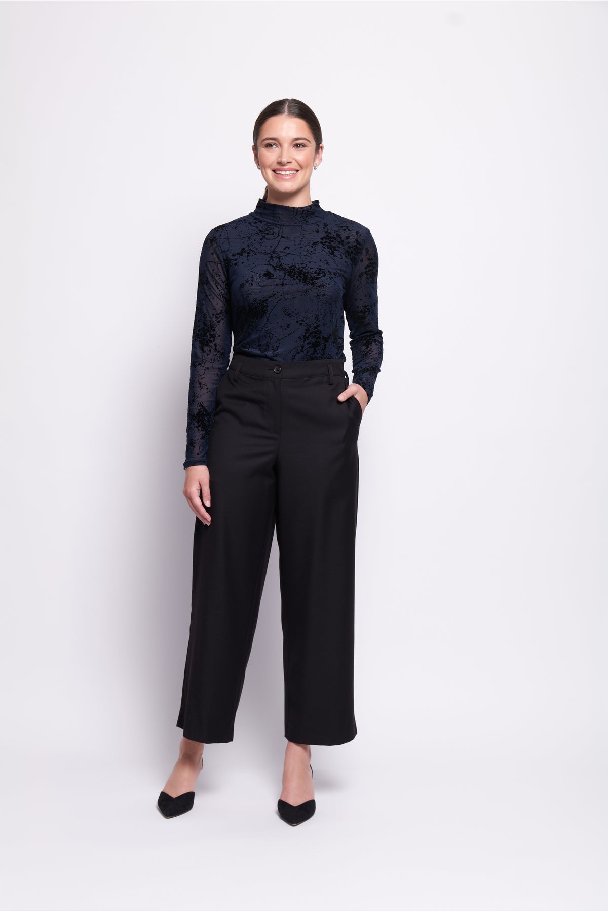 Foil Match Maker Pant in Black