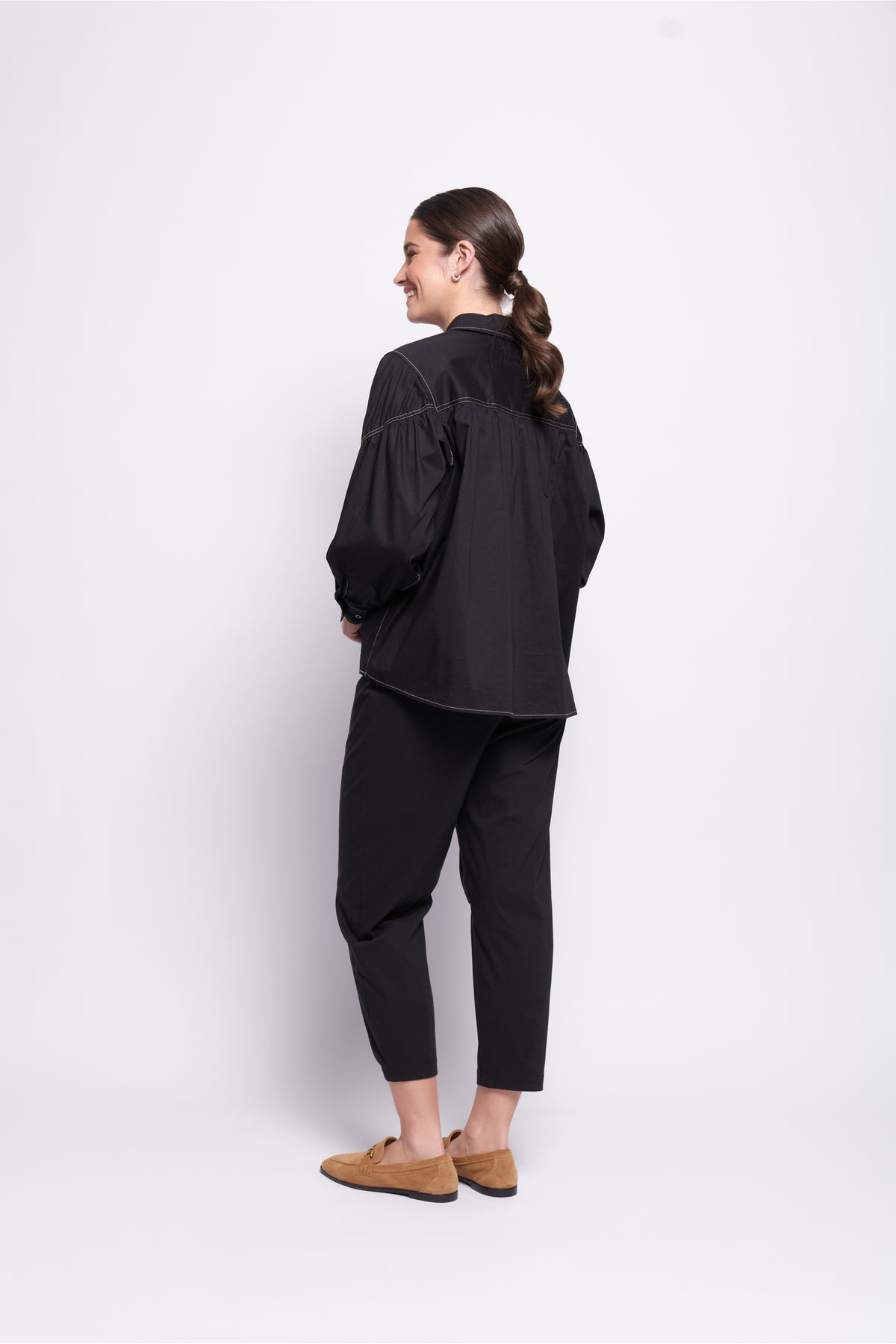 Foil Just Yoking Pant in Black