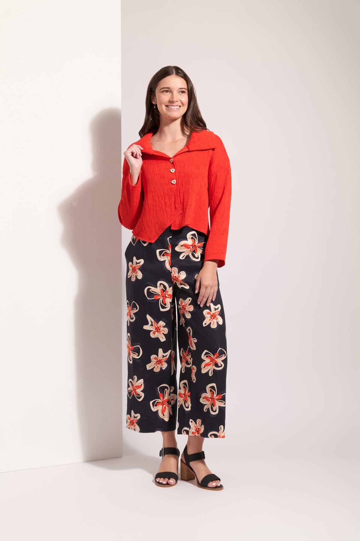 Foil Its Only Natural Pant in Flower Doodle