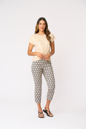 Foil Fuss Free Taper Trapeze Capri Pant in Porto Print