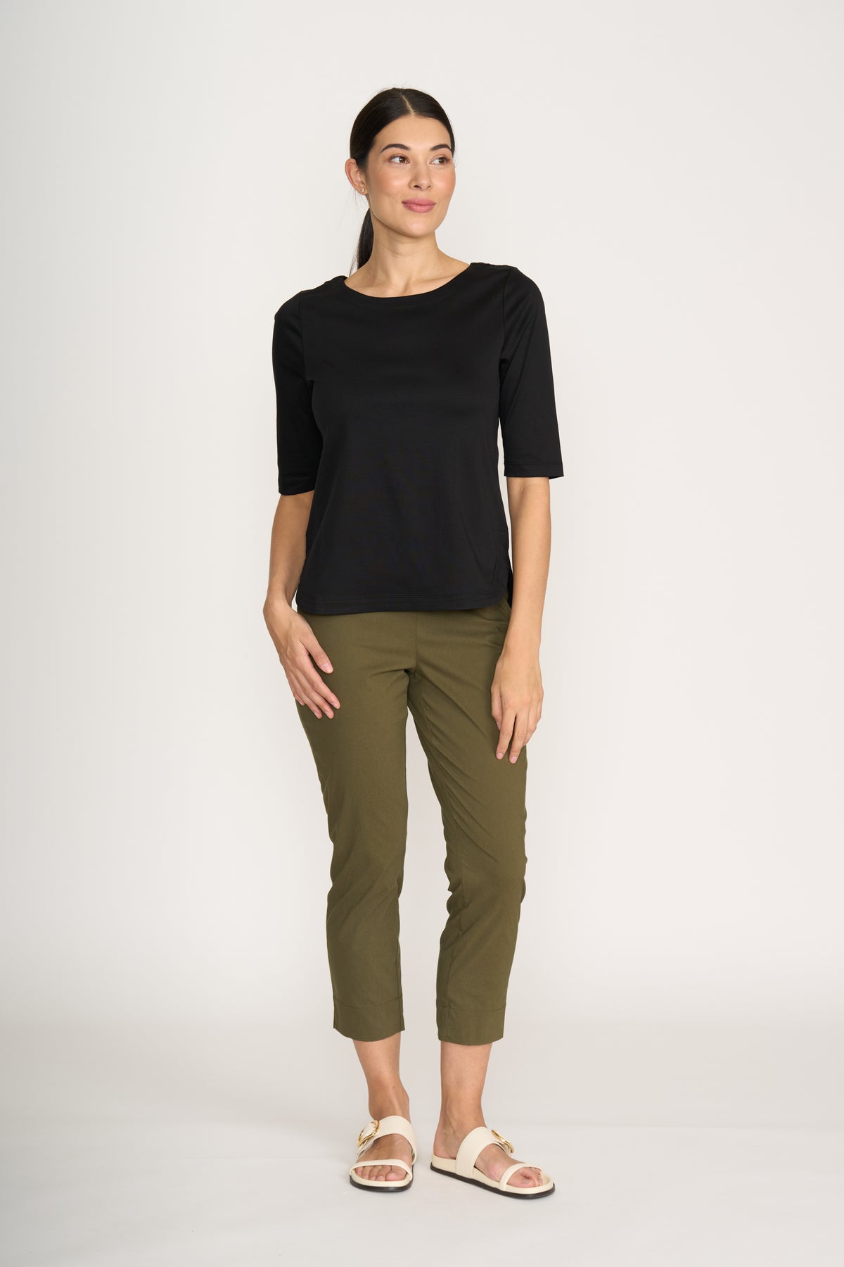 Foil Fuss Free Taper Trapeze Capri Pant in Kelp