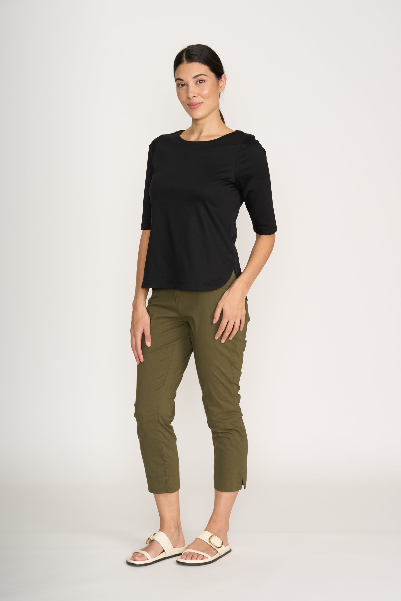 Foil Fuss Free Taper Trapeze Capri Pant in Kelp