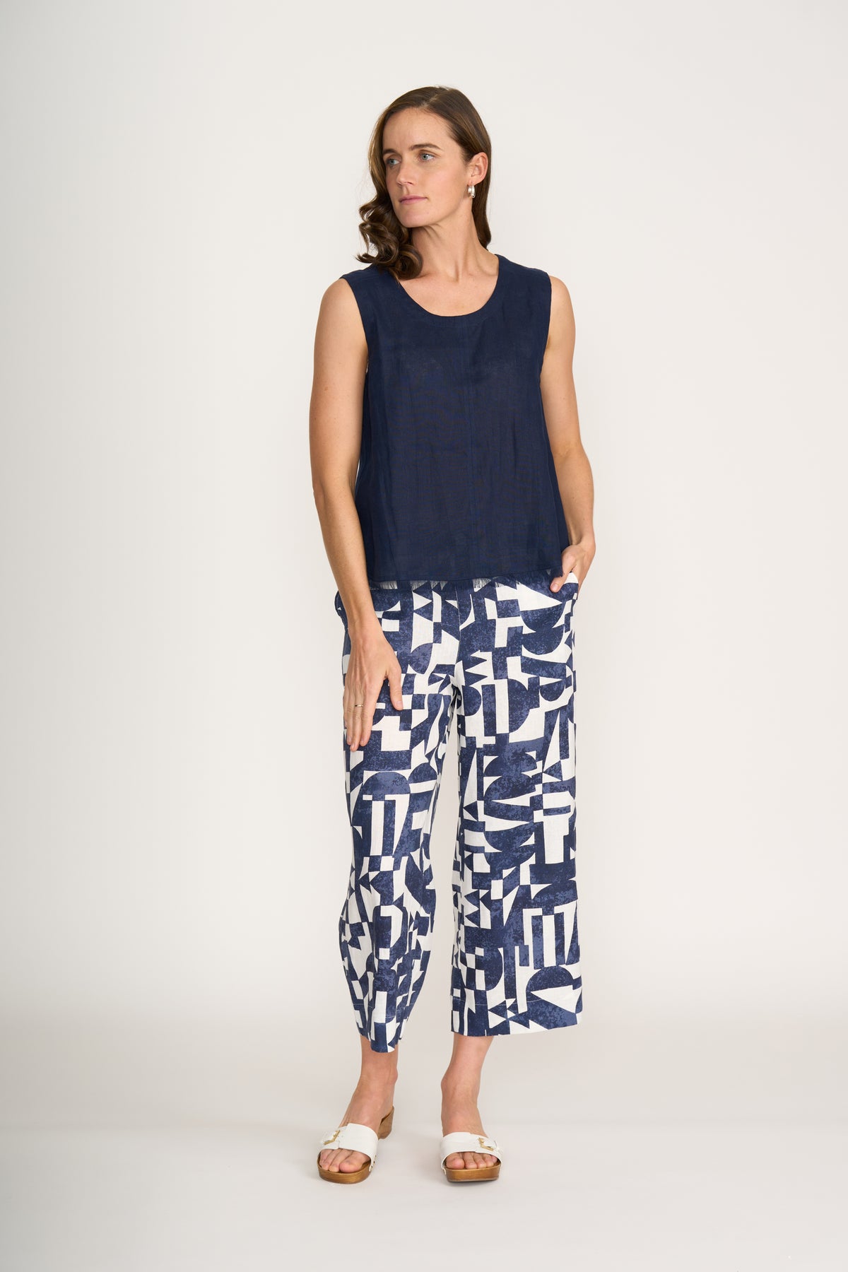 Foil Benefits Shell Top in Eclipse