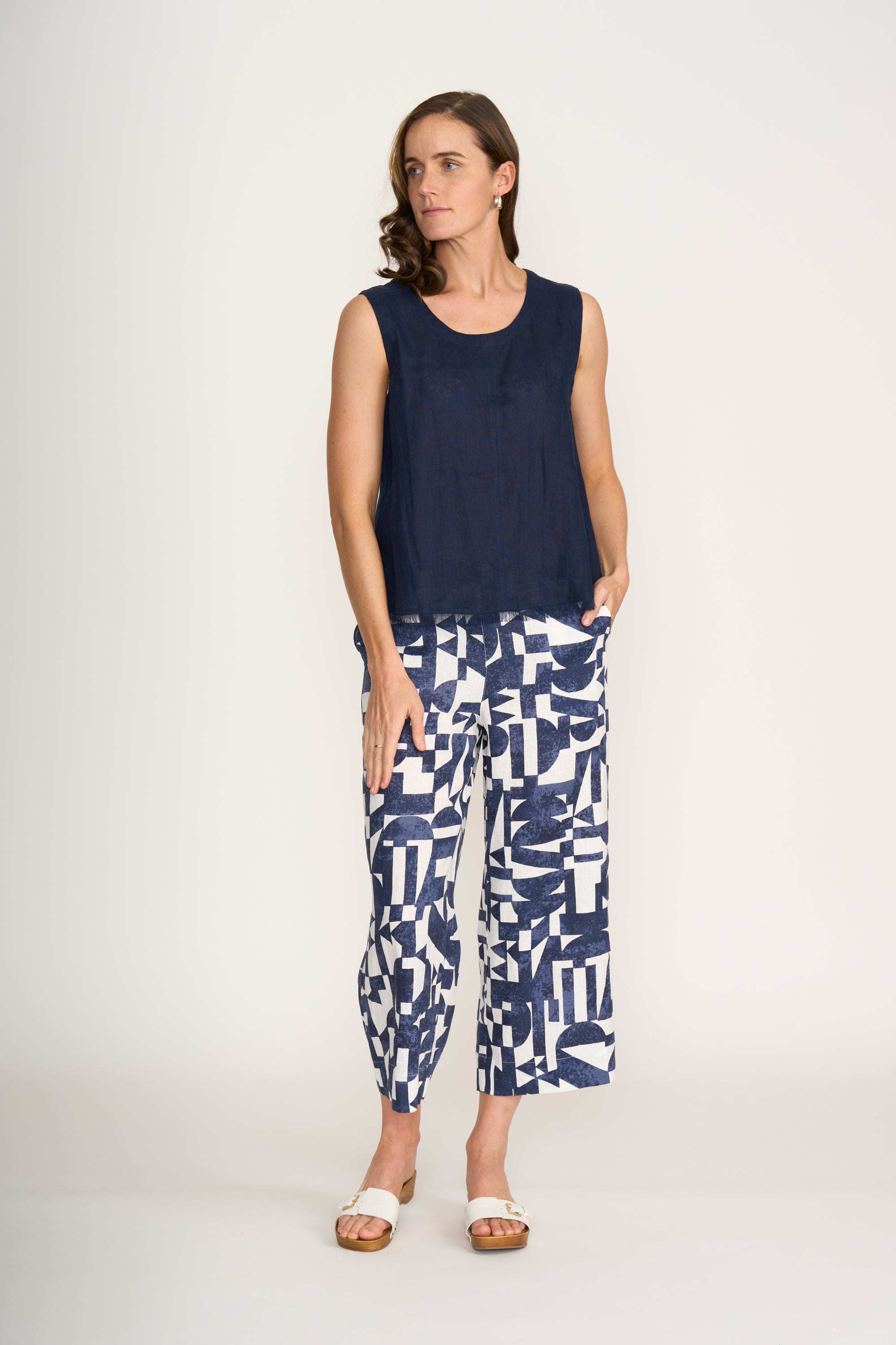 Foil Benefits Shell Top in Eclipse