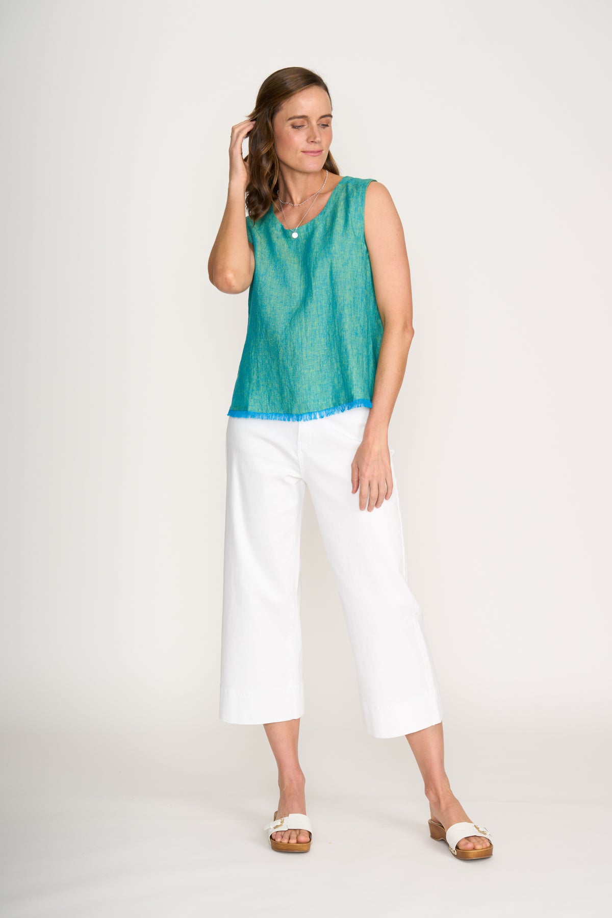 Foil Benefits Shell Tank in Spearmint