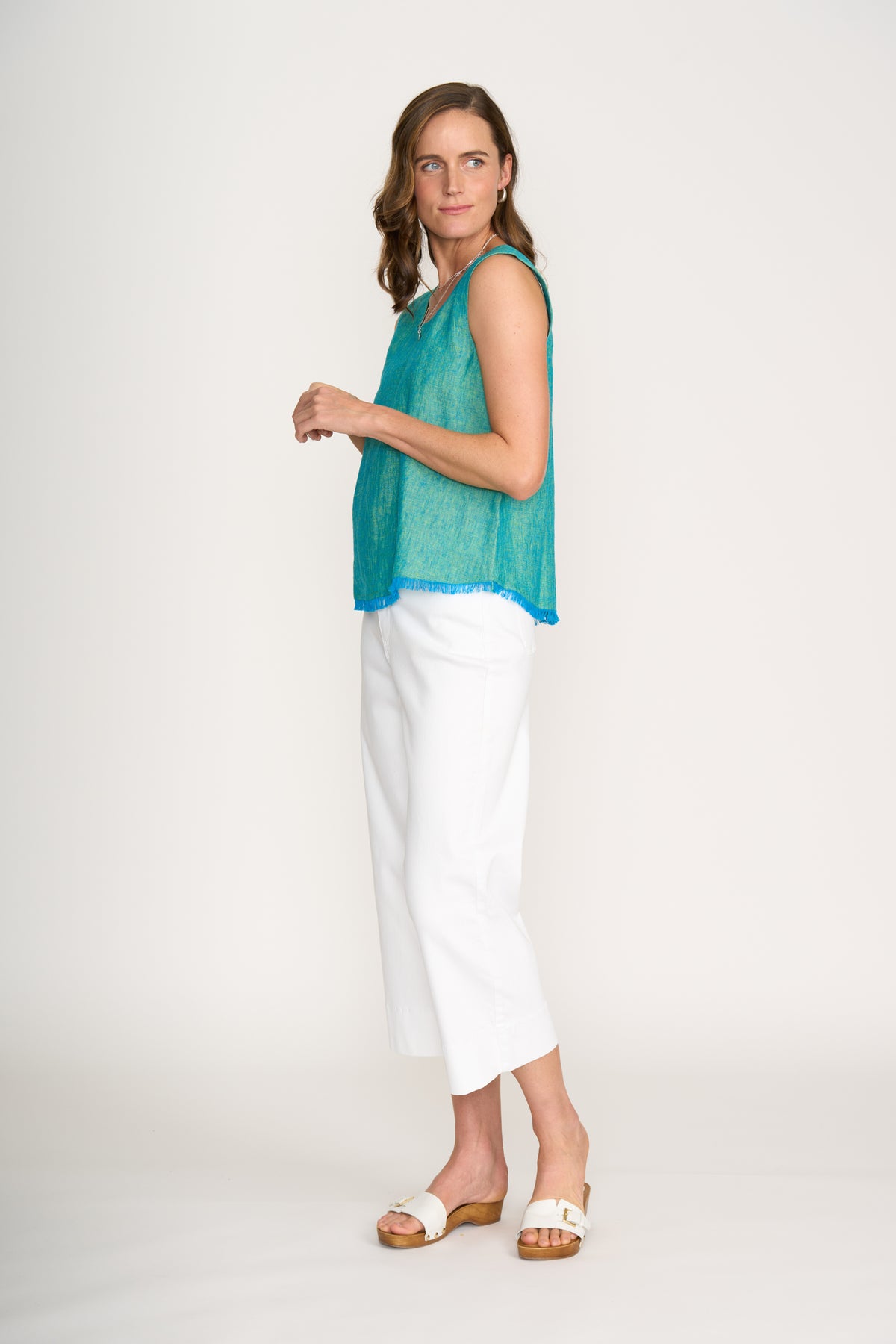 Foil Benefits Shell Tank in Spearmint