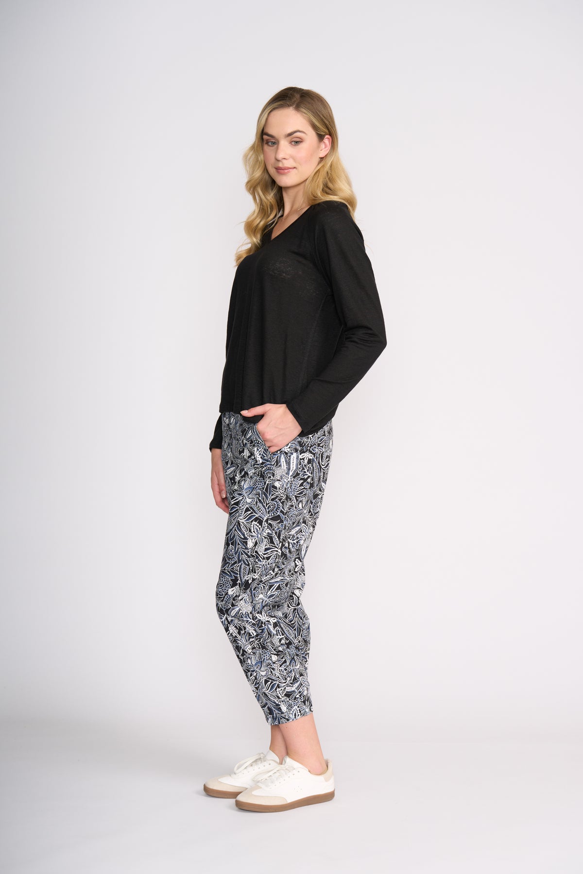 Foil Hi-Jinks Trapeze Pant in Nu Boheme Print