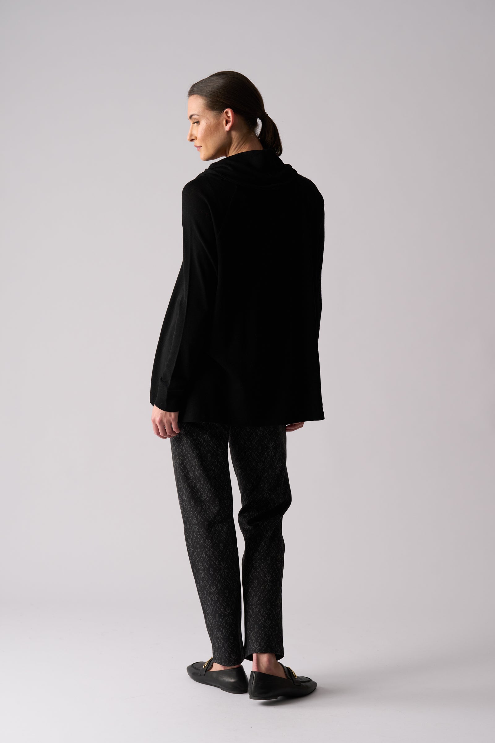 Foil Good Stakes Top in Black