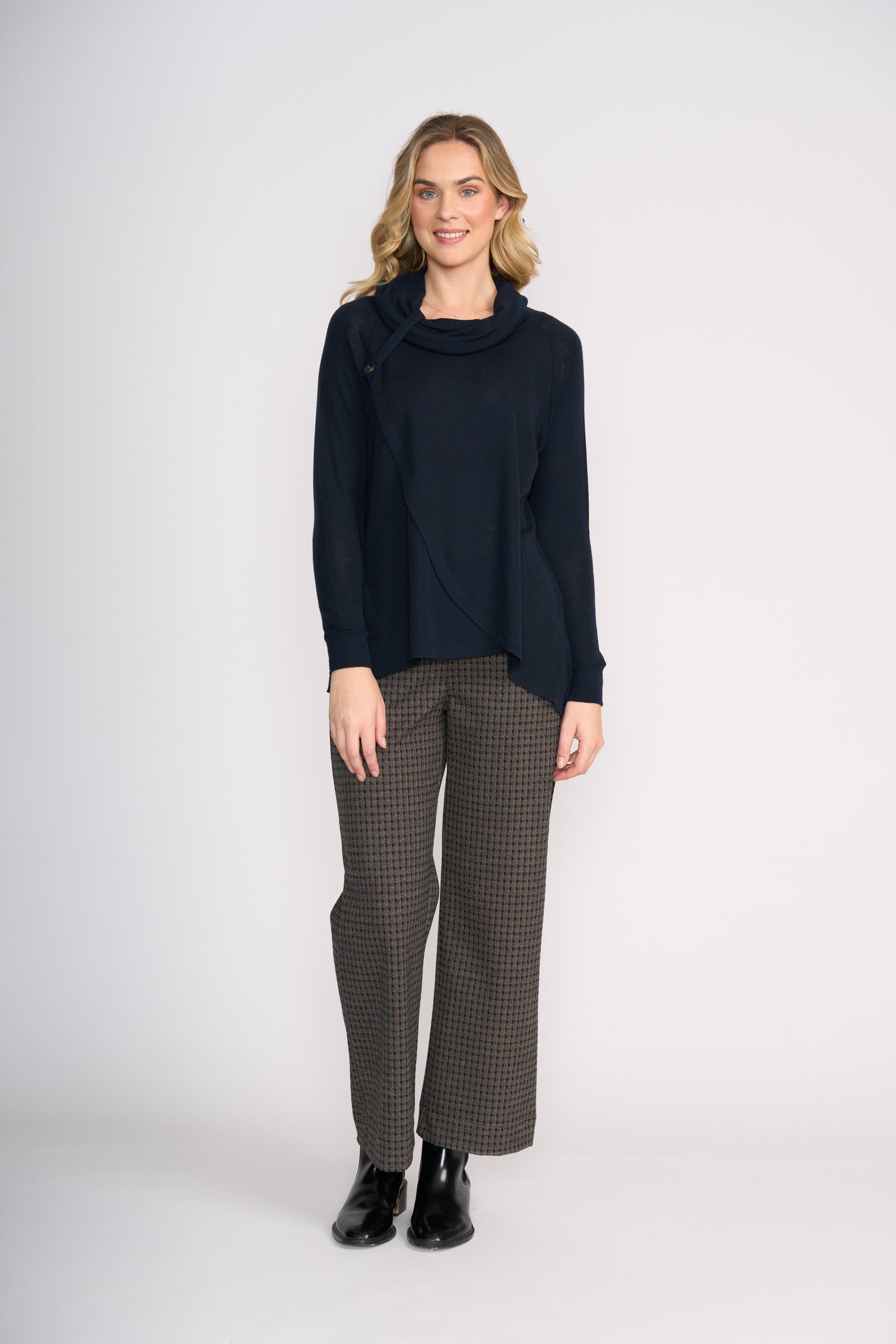 Foil Soft Cinch Trouser in Gridlock