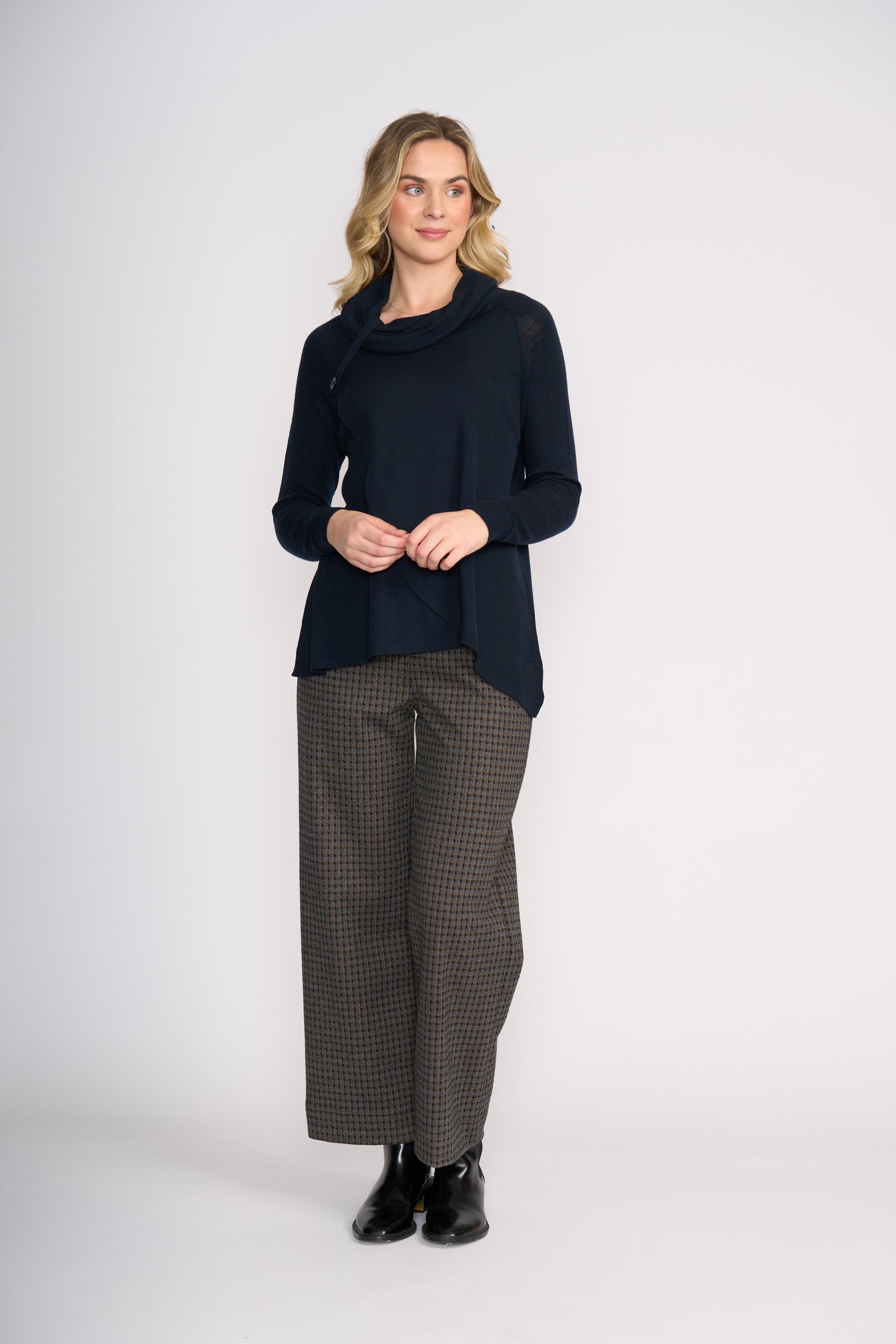 Foil Soft Cinch Trouser in Gridlock