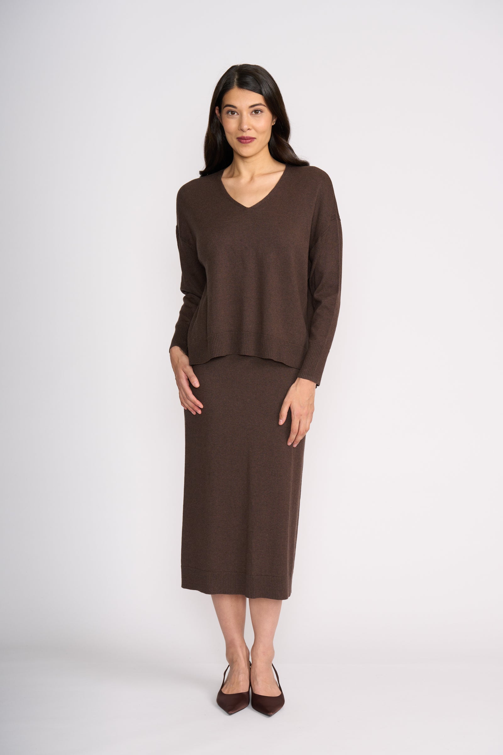 Foil Set Play V Sweater in Cocoa