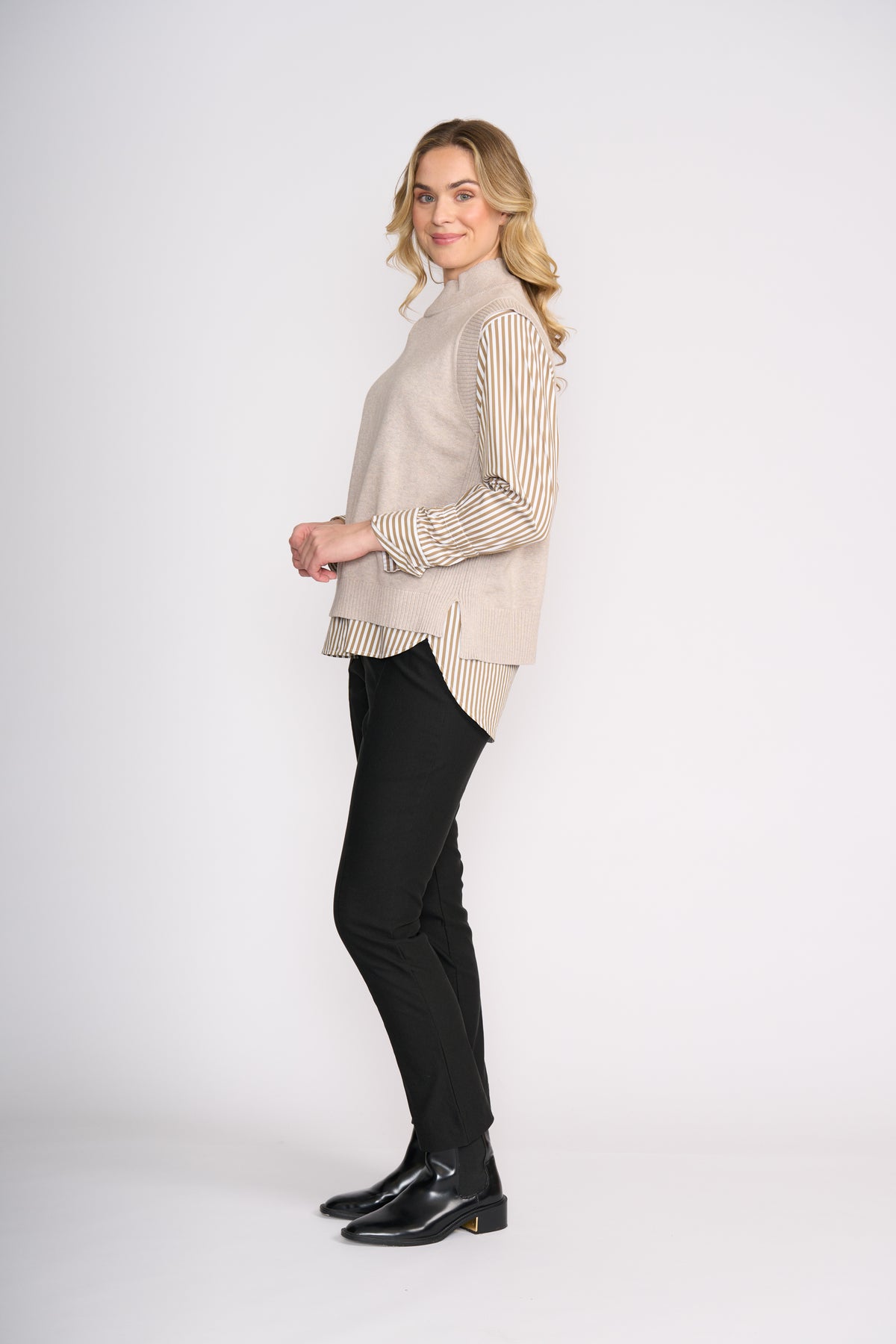 Foil Luxe Life Popover in Latte