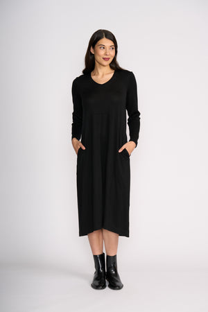 Foil Upper Cut Dress in Black